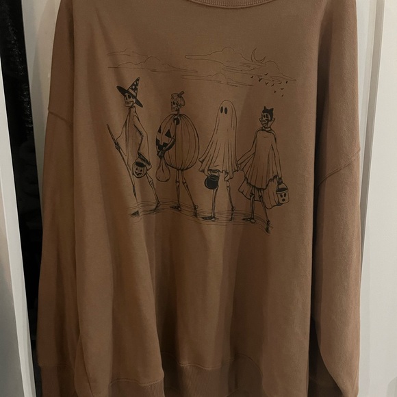 American Eagle Outfitters Brown Halloween Graphic Crewneck Sweater - Picture 2 of 4